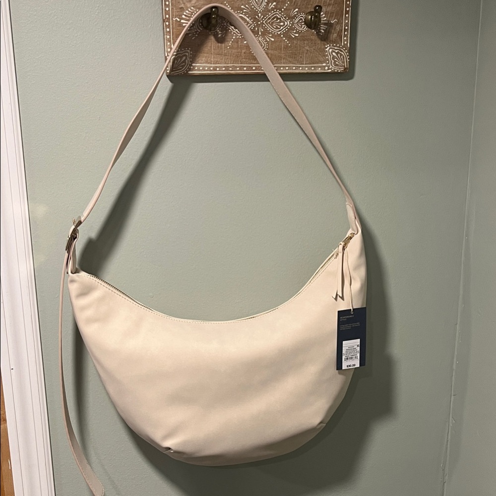 Universal Thread Crescent Shoulder Bag
